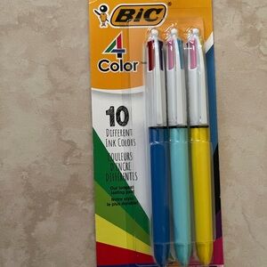 BIC 4-Color Retractable Pens